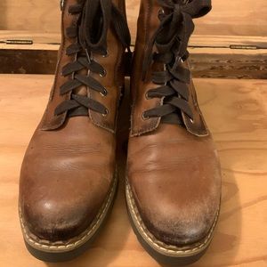 Pikolinos Vicar Distressed Brown Boot, Size 39